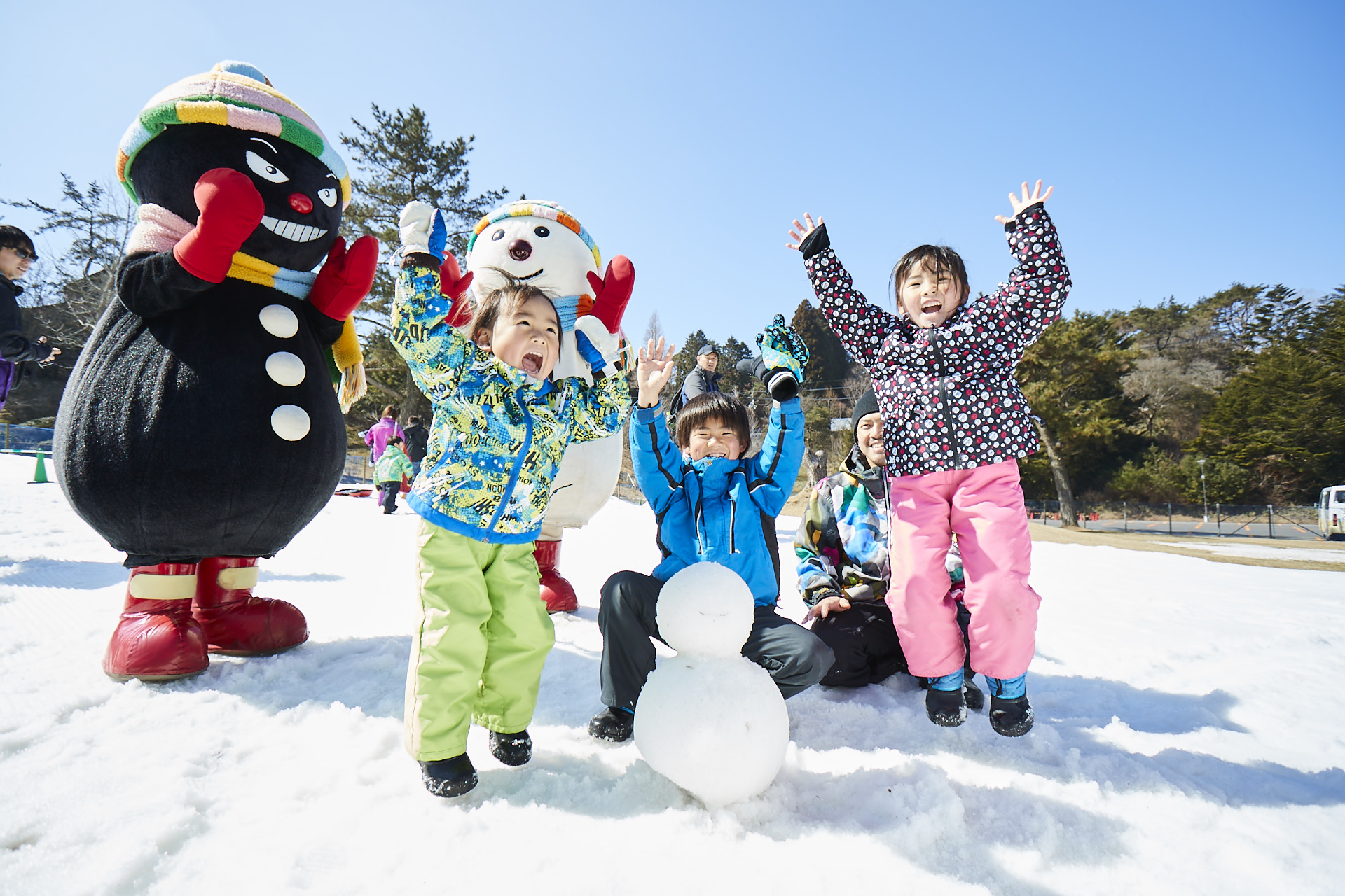 街からすぐの雪のテーマパーク「六甲山スノーパーク」